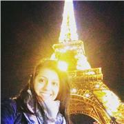 Profesora de inglés, francés y español para extranjeros con más de 12 años de experiencia en el área y en contextos internacionales